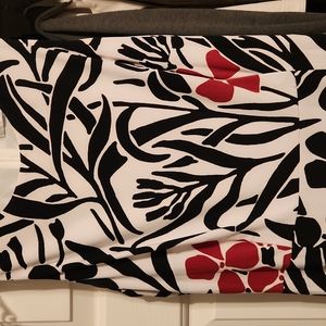 Women's belted dress